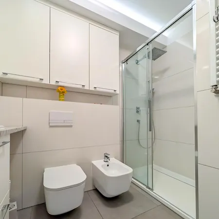 Rymarska Spacious By Bookinghost Апартаменты