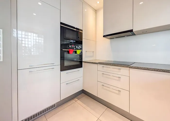 Rymarska Spacious By Bookinghost Apartamento